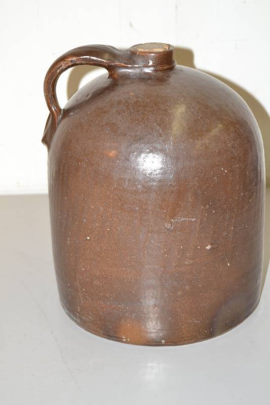 lot 105 image: Beehive shoulder Jug