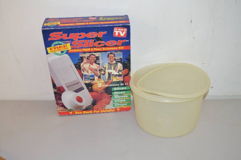 lot 142 image: Super Slicer and container