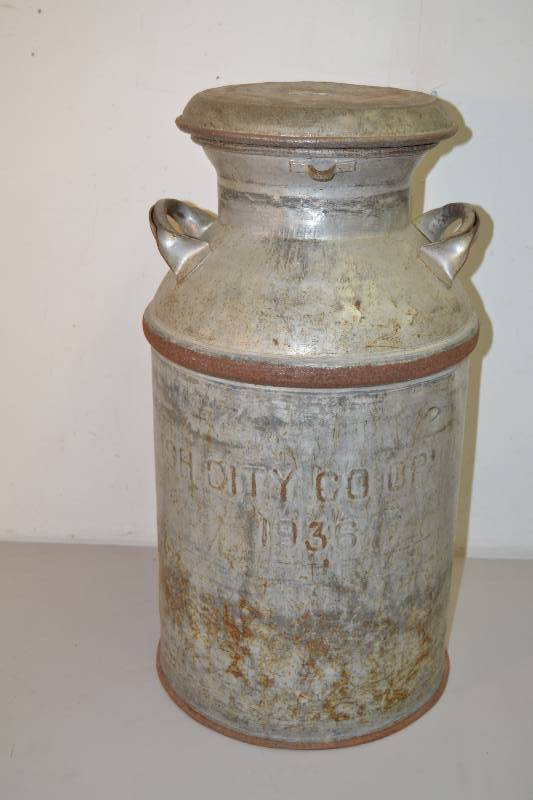 lot 162 image: Rush City MN Milk Can