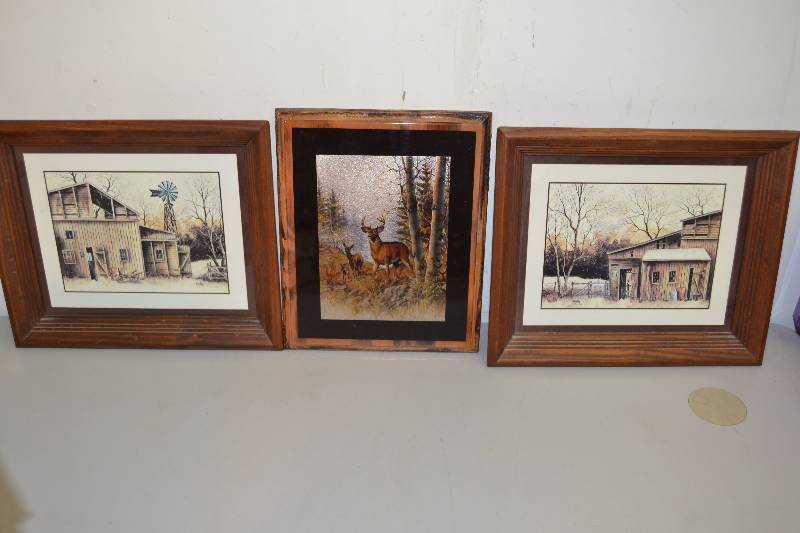 lot 13 image: Robert Nioy Prints and Deer Print