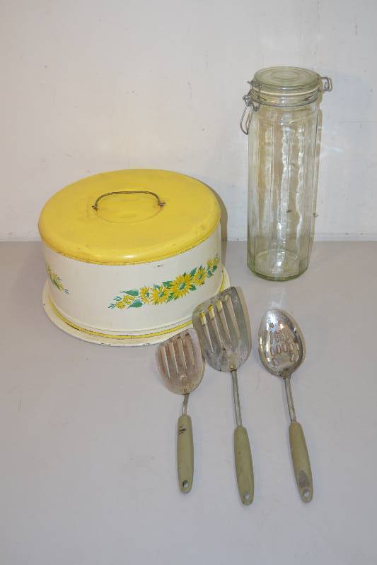 lot 22 image: Cake Tin, Canister, Utensils