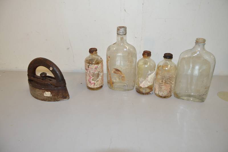 lot 39 image: Vintage Iron and Bottles