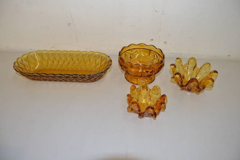 lot 45 image: Amber Glass