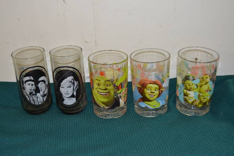 lot 65 image: Movie Glasses