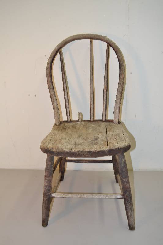 lot 87 image: Vintage Chair