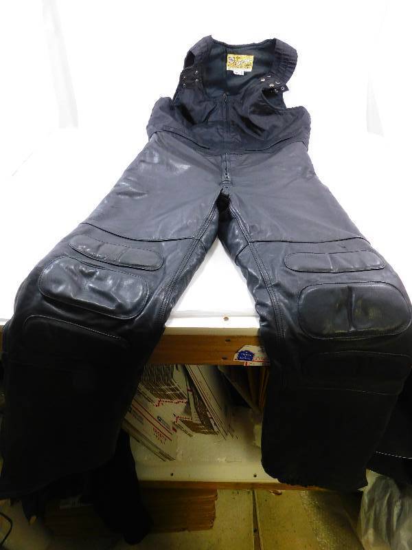 lot 43 image: Leather Ski-doo Snowmobiling Bibs