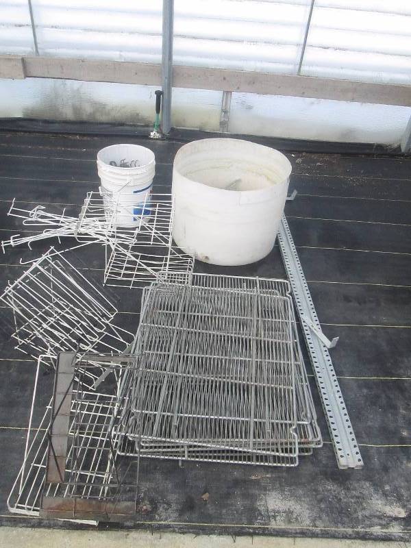 lot 58 image: Variety of Wire ShelvingRackingStands