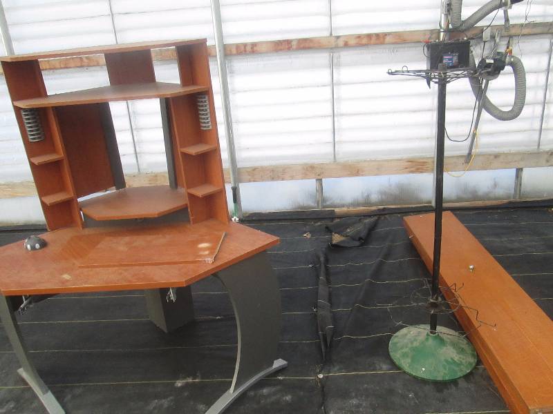 lot 63 image: Closet Doors, Desk and Stand