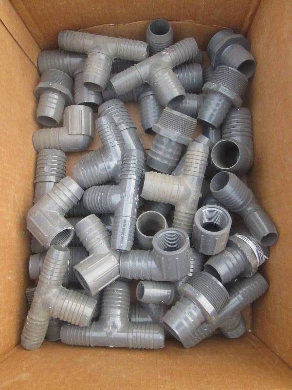 lot 92 image: Box of Plastic Pipe Fittings