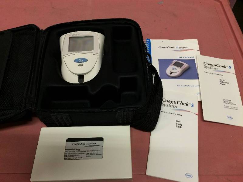 lot 2 image: Wow Retails Used $300 Roche 2032074 CoaguChek S Blood Coagulation INR Meter, Video, Manuals & Carrying Case Helps People Who Have Strokes Etc On Warfarin sodium (Coumadin)