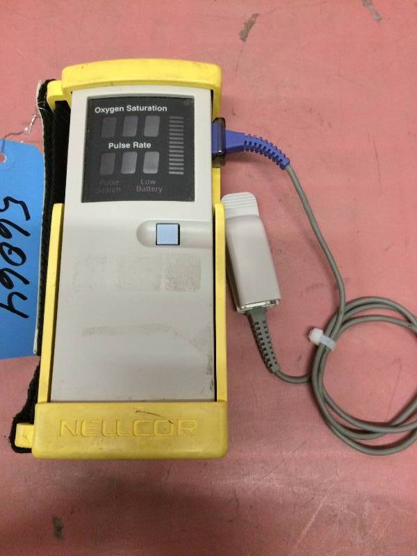 lot 17 image: Retails USED $500 Nellcor N20 Handheld Portable Pulse Oximeter Adult Finger Probe Oxygen Saturation Monitor Medical Device With Case - Nice Condition