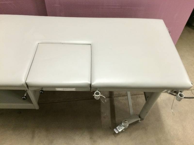 lot 80 image: Omni Technologies OT-2810 Motorized Power Professional Chiropractor Adjustment Treatment Mobile Hi  Low Table Massage Therapy Energy Chokra Reiki Table - Excellent Working Condition