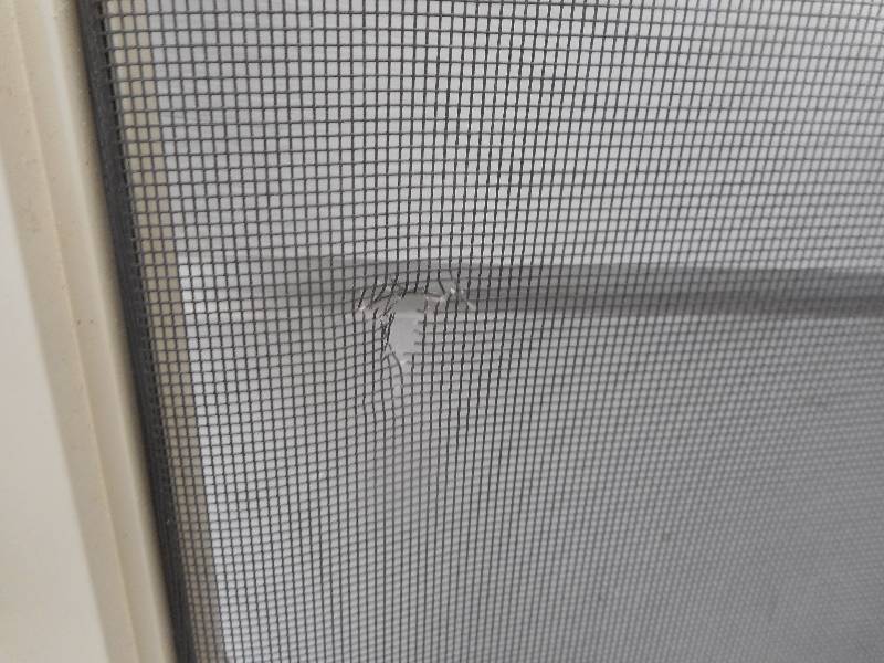 SLIDING PATIO SCREEN DOOR