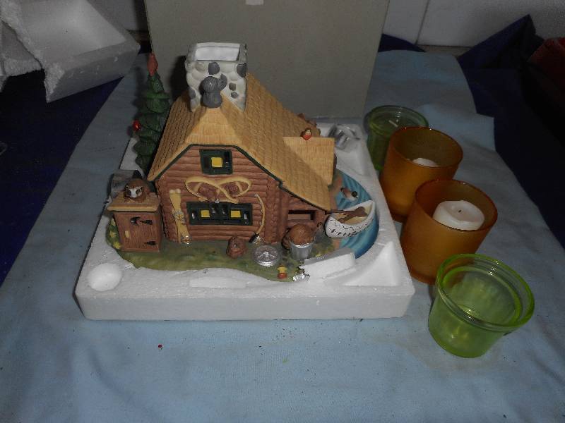 CABIN CANDLES