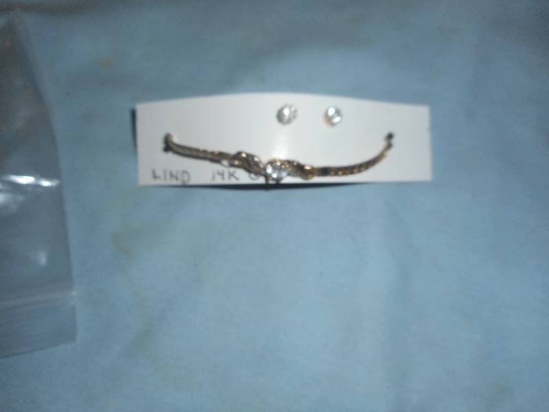 LIND 14 KT GE BRACELET AND EARINGS