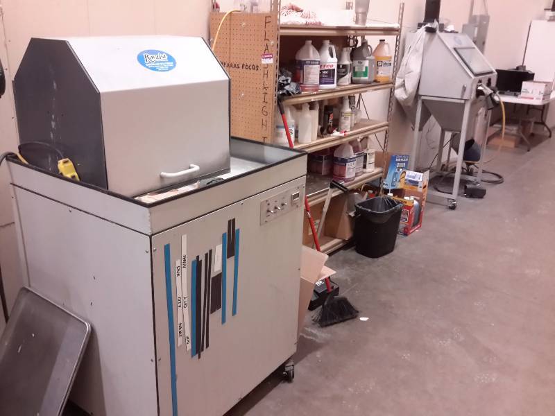 RAYZIST, Sand Blasting System Eagan Printing and Packaging Machinery