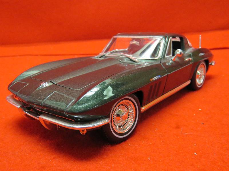 Collectible Maisto