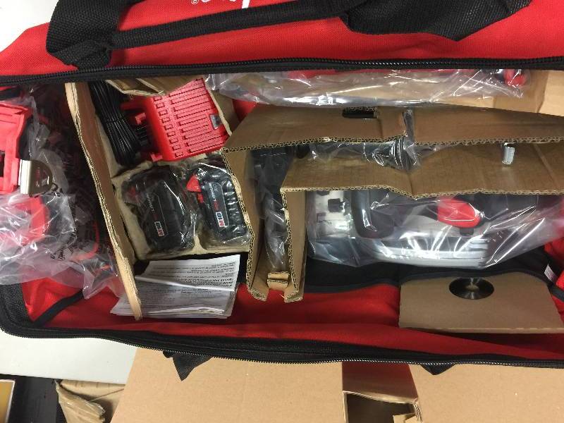 lot 6 image: Milwaukee M18 18-Volt Lithium-Ion Cordless Combo Kit (6-Tool) Model # 2696-26 New