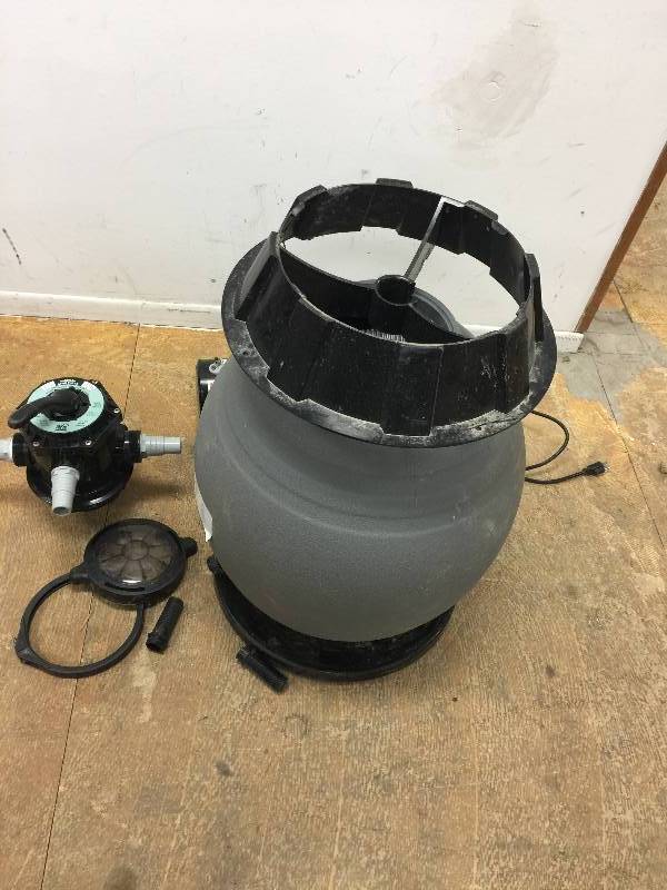 lot 10 image: Sandman 22 Sand Filter System With 1.5 Hp Pump - NE6170