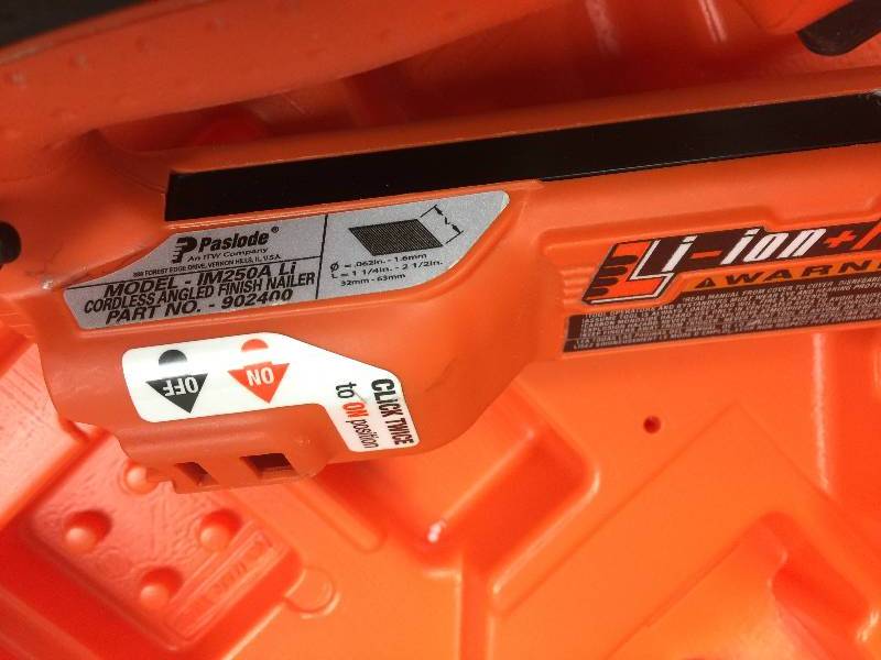 lot 21 image: Paslode Cordless 16-Gauge Angled Lithium-Ion Finish Nailer, Model # 902400 Tool Only