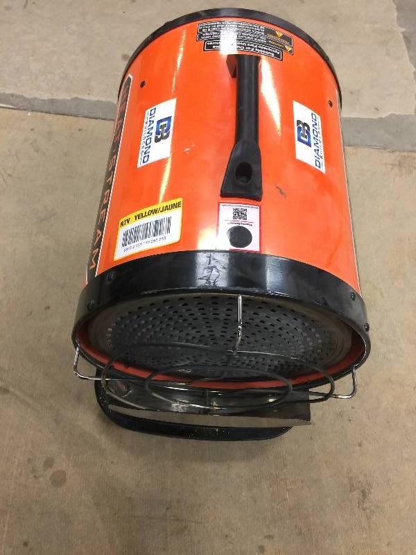 lot 67 image: SilentDrive70R DieselKerosene Radiant Heater 70,000 BTU