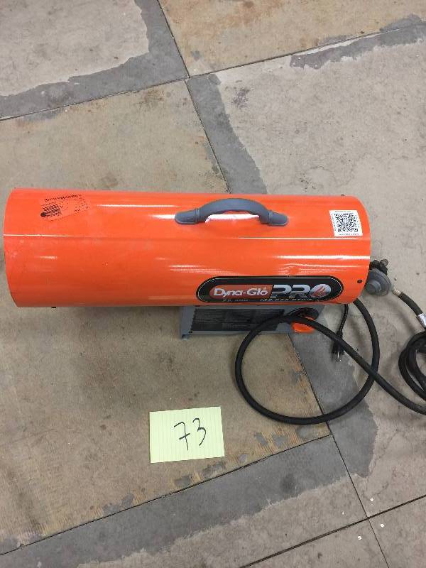 lot 73 image: Dyna-Glo Pro 125K BTU Forced Air LP Gas Portable Heater used