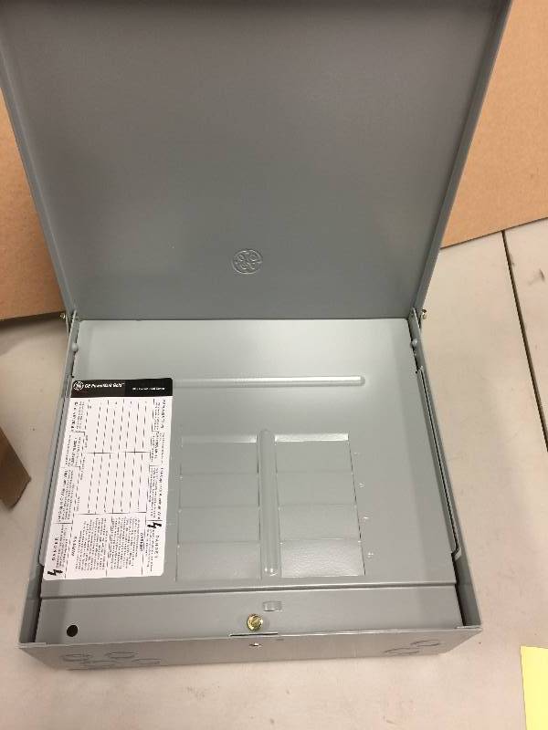 lot 85 image: GE PowerMark Gold 125-Amp 8-Space 16-Circuit Outdoor Main Lug Circuit Breaker Panel