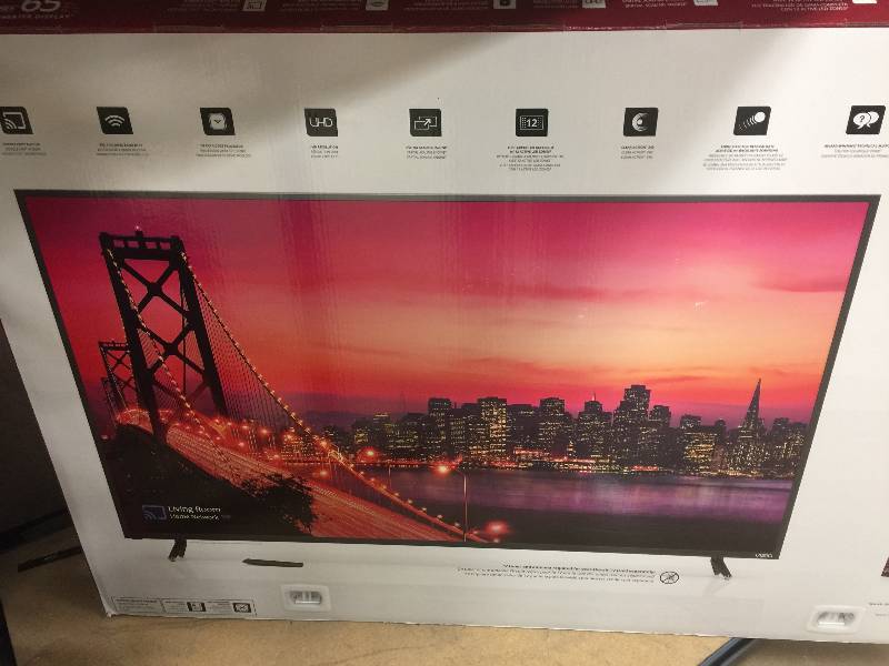 lot 108 image: VIZIO D65u-D2 65 Inches Class UHD Full-Array LED Smart TV (2016 Model) New