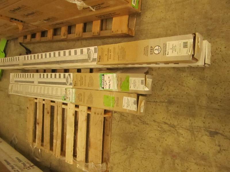 lot of trex transcend 2-8foot rail ...