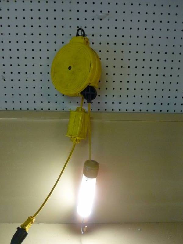 Shop Light Reel