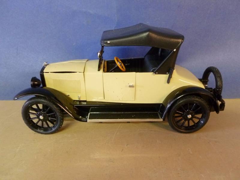 Die Cast Metal Car