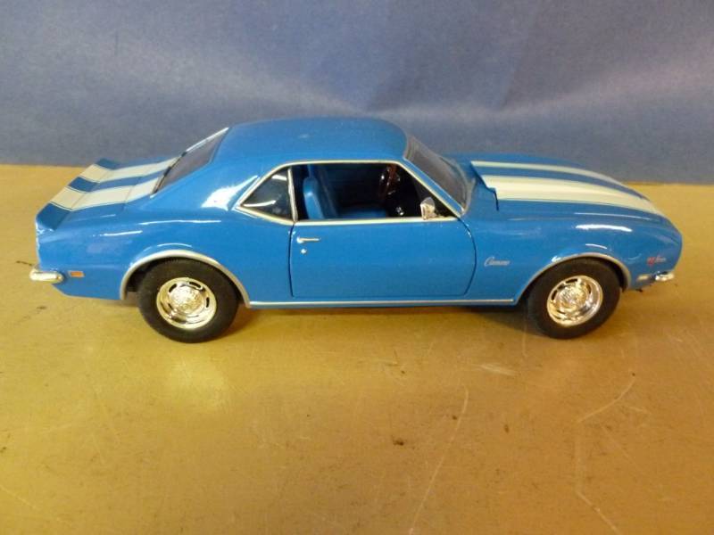 Die Cast Metal Car