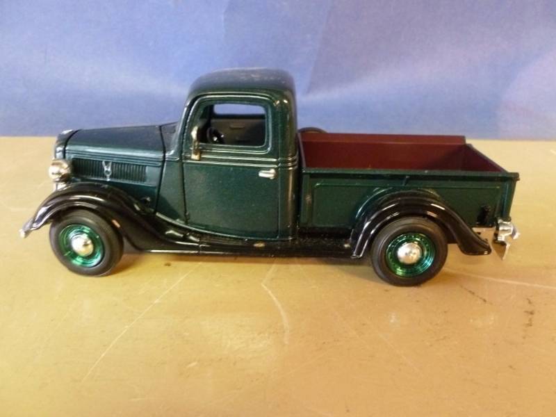 Die Cast Metal Truck