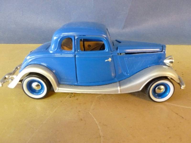 Die Cast Metal Car
