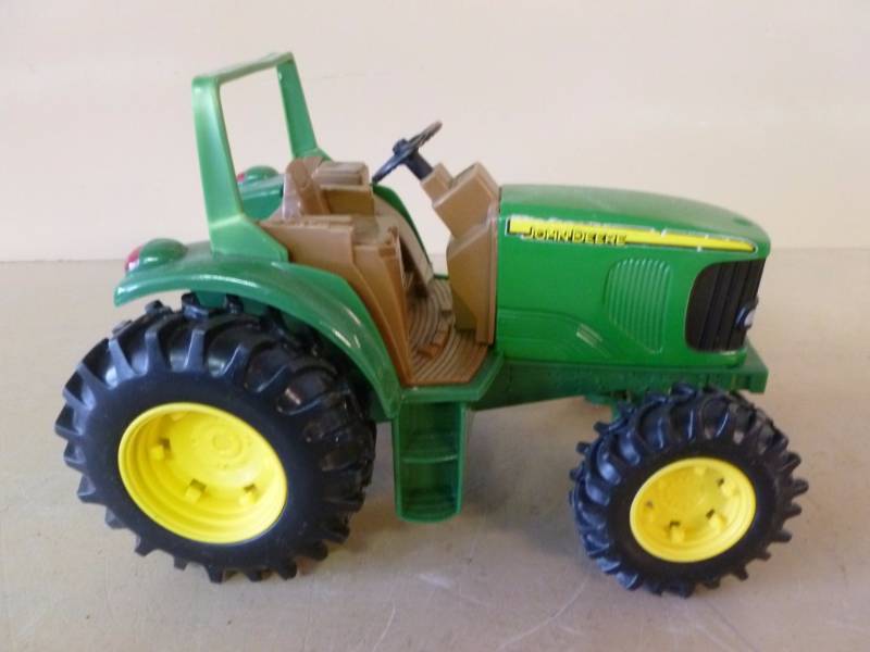 Ertl - John Deere Tractor