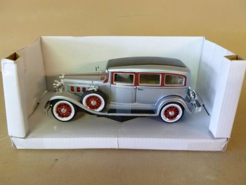 Die Cast Metal Car