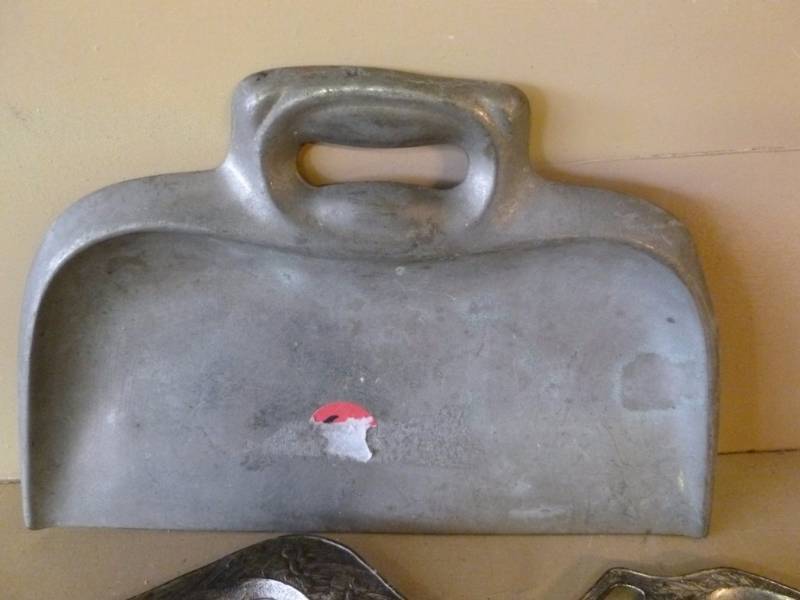 Vintage Crumb Scraper