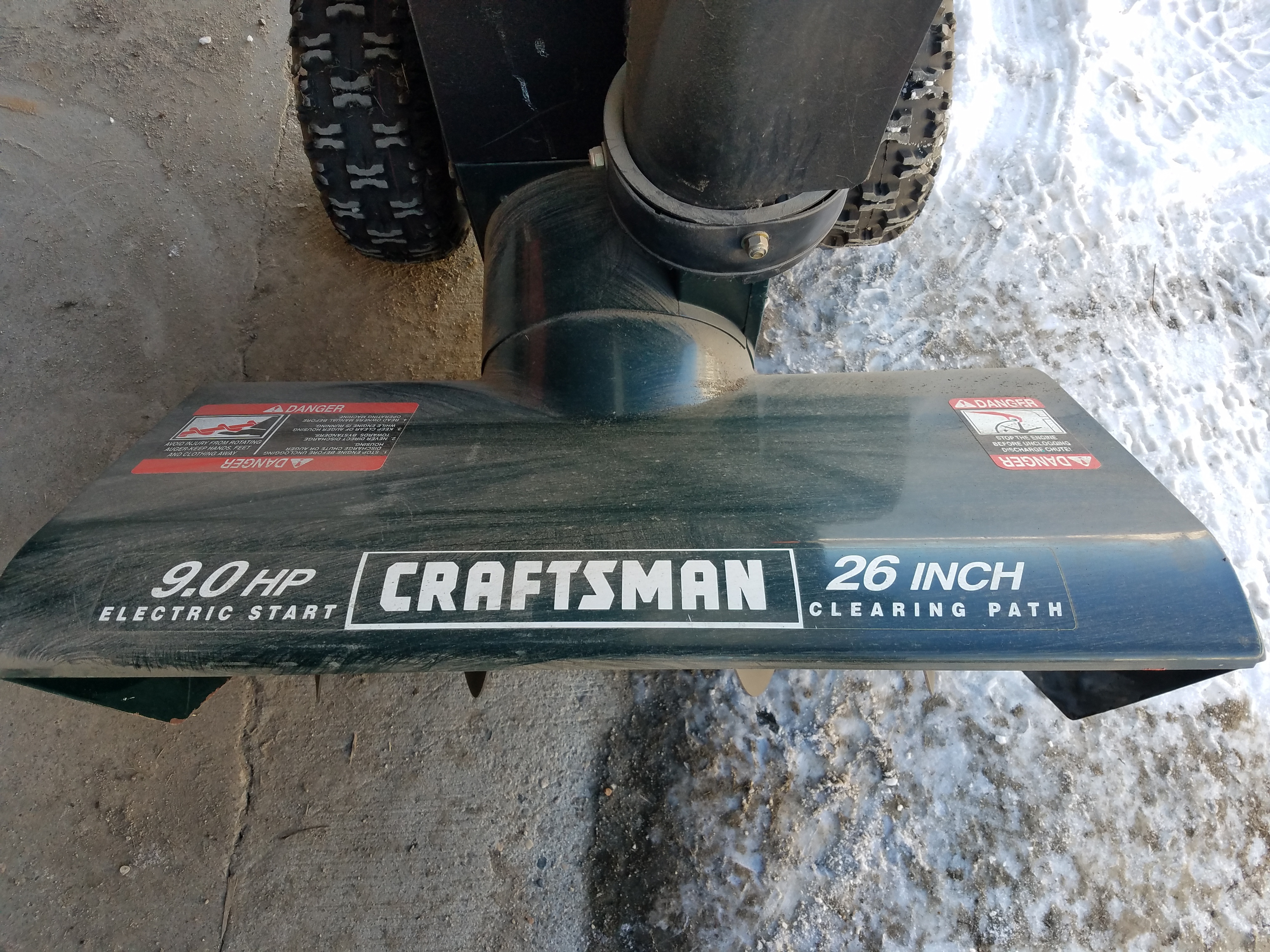 lot 35 image: Craftsman Snowblower 9 H.P.