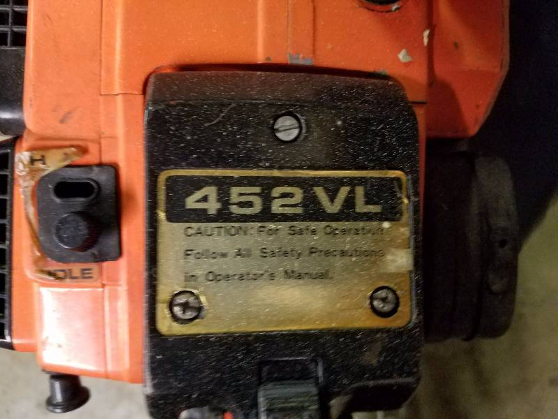 lot 40 image: Echo  452 VL Chain saw