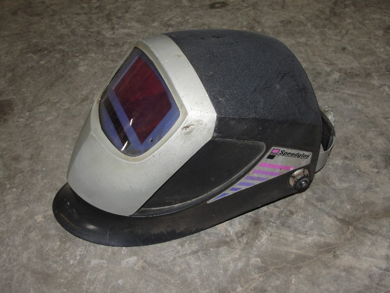 lot 6 image: Speedglas 9000X Welding Helmet