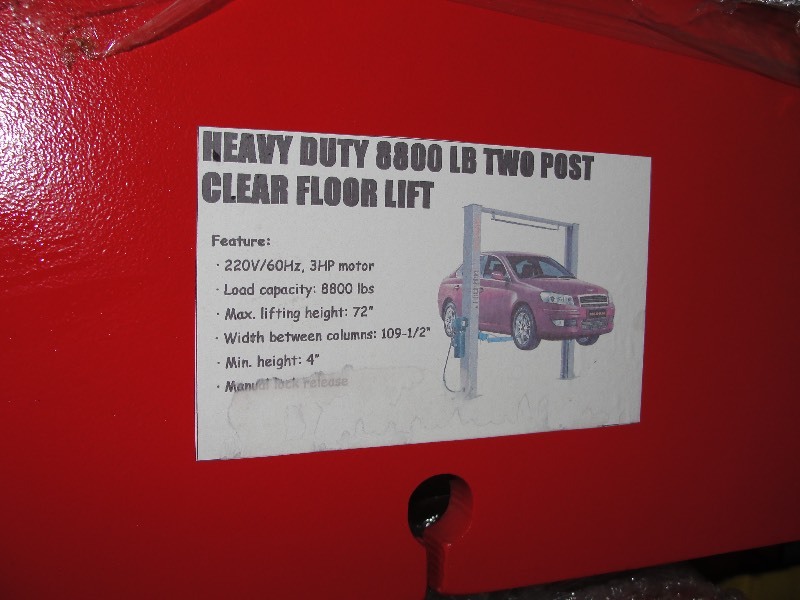 lot 5 image: New  Meihua Heavy Duty 8800 lb. two post clear Floor hoist