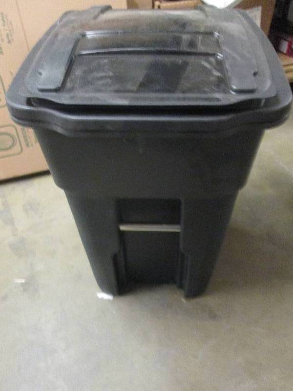 new 48 gallon garbage can on wheels...
