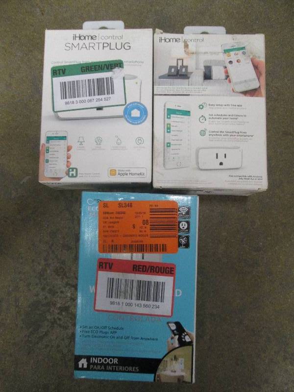 2 i-home smartplugs retail $30.00 a...