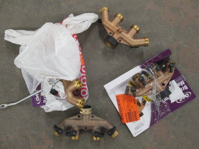 4-Outlet Brass Hose Faucet Manifold...