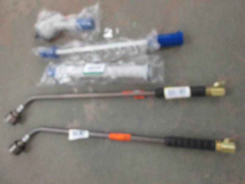 1 quikie sprayer and 2 other long s...