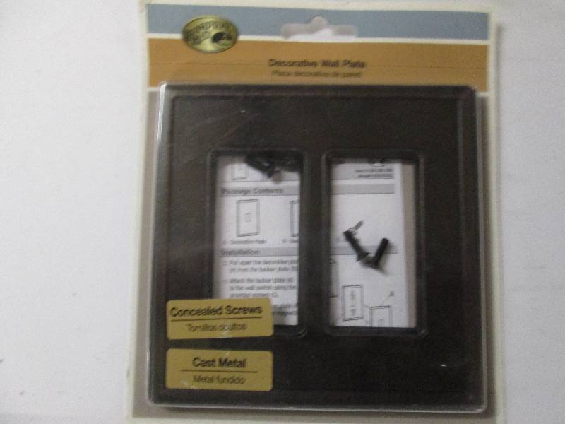 10 Hampton Bay 2 GFCI Screwless Wal...