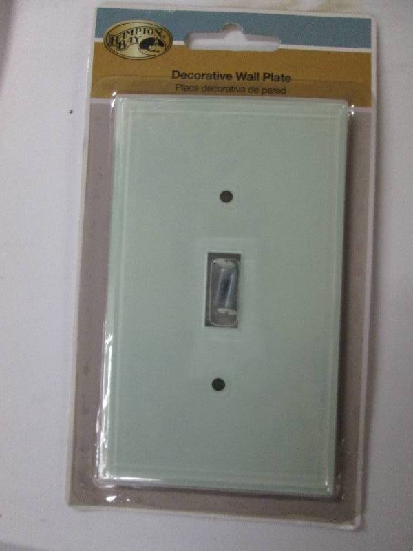 10 Acrylic Glass 1 Toggle Wall Plat...