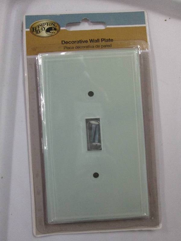10 Acrylic Glass 1 Toggle Wall Plat...