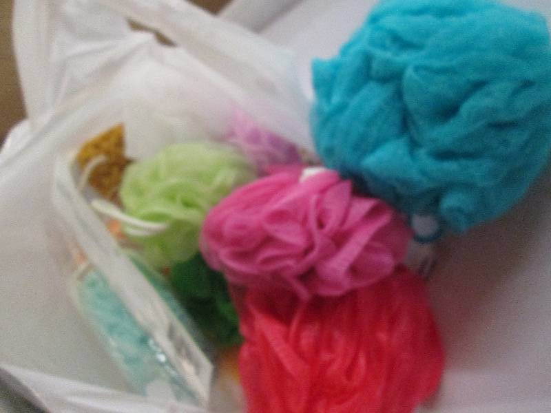 15 new bathshower scrubbys ...