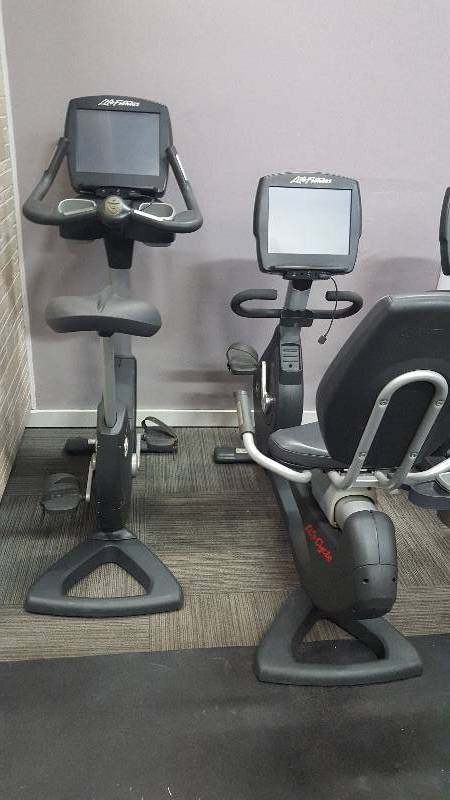 lot 8 image: Life Fitness Engage touch screen Recumbent Bike